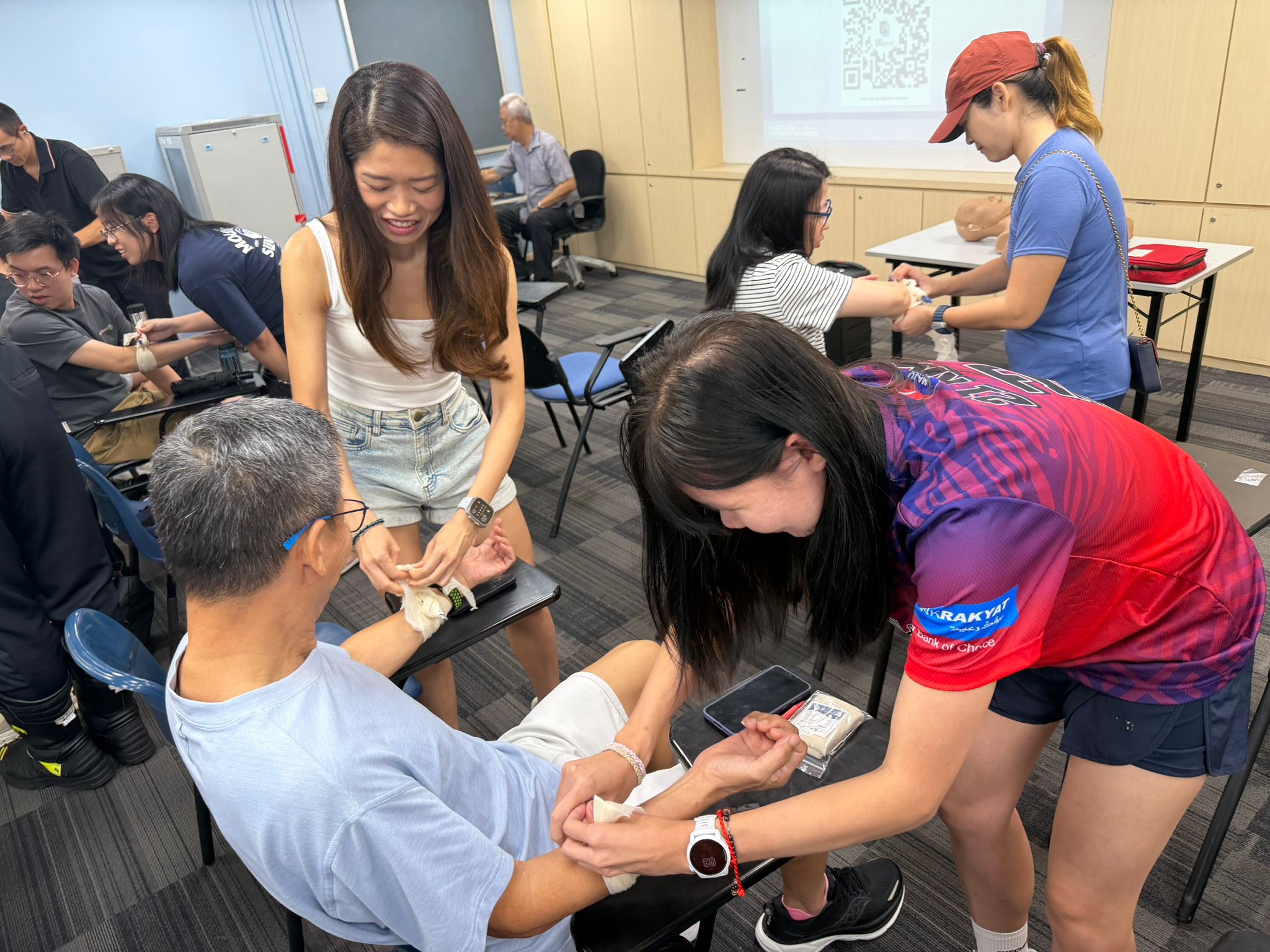 Bandaging skills practice