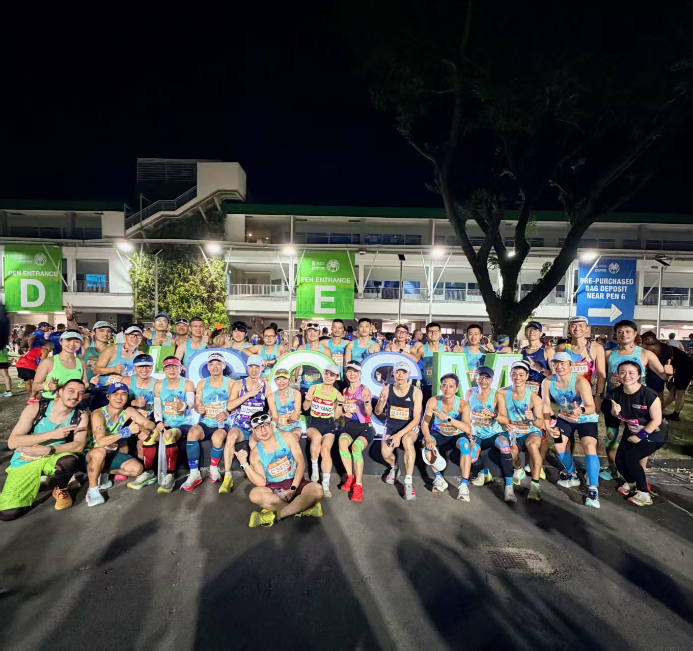 Zephyr runners gathered at the SCSM starting pen